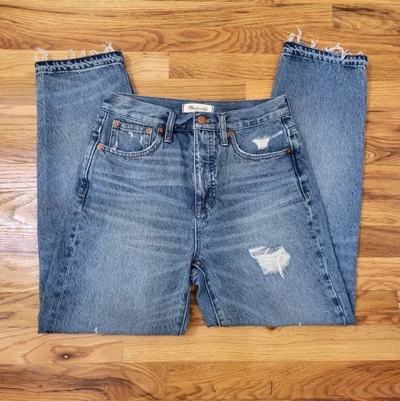 Madewell Classic High-Rise Old School Distressed Straight Leg Jeans(26) - Picture 6 of 12